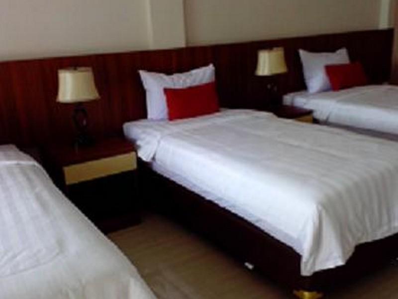 Santa Monica Hotel And Convention Ciherangsating Екстериор снимка
